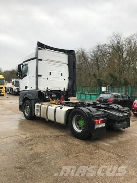 Mercedes-Benz Tracteur Actros Autotractoare