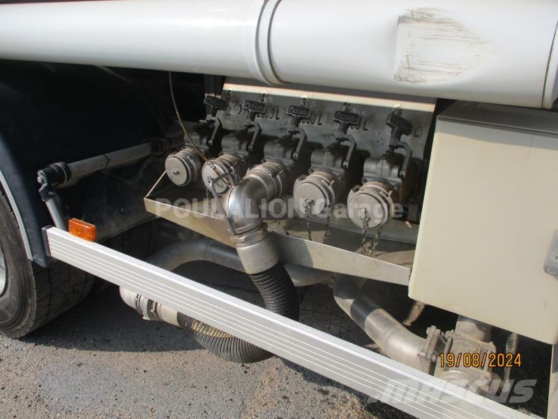 Renault 210.19 شاحنات ذات صهاريج