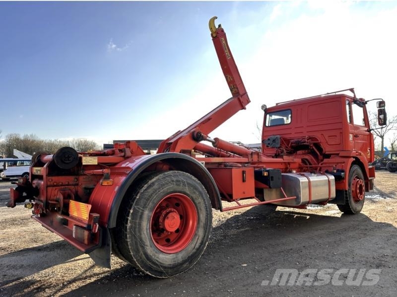 Renault G280.19 Camiones con gancho