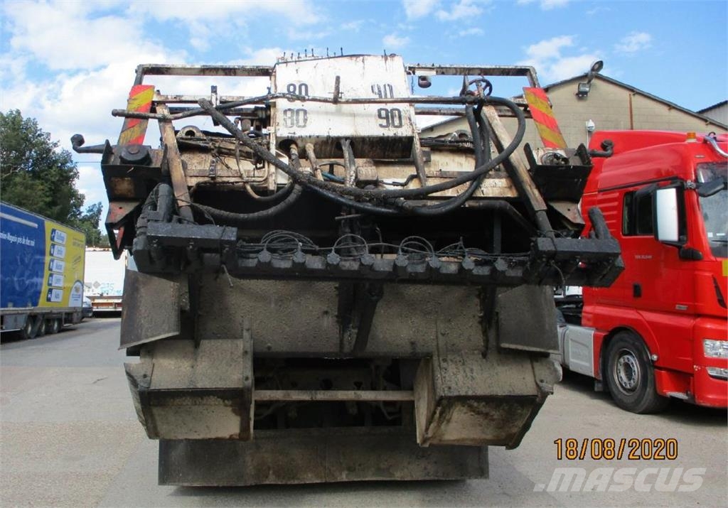 Renault Gamme G 230 Další