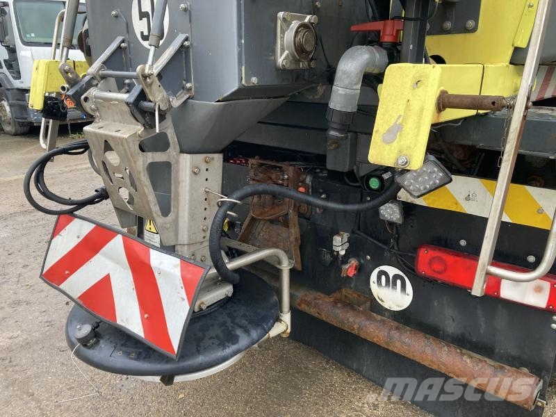 Renault Kerax 480 DXI châssis nu Other trucks