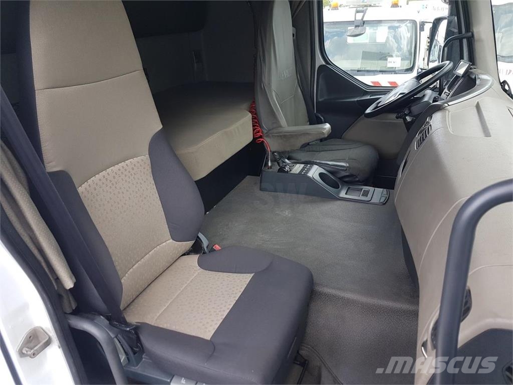 Renault PREMIUM LANDER 460 dxi Tractor Units