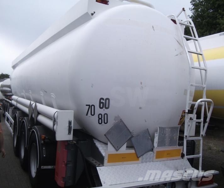 STOKOTA Fuel tank alu 41.3 m3 / 9 comp Tartályos félpótkocsik