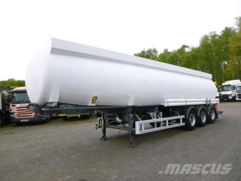 STOKOTA Fuel tank alu 41.3 m3 / 9 comp Tartályos félpótkocsik