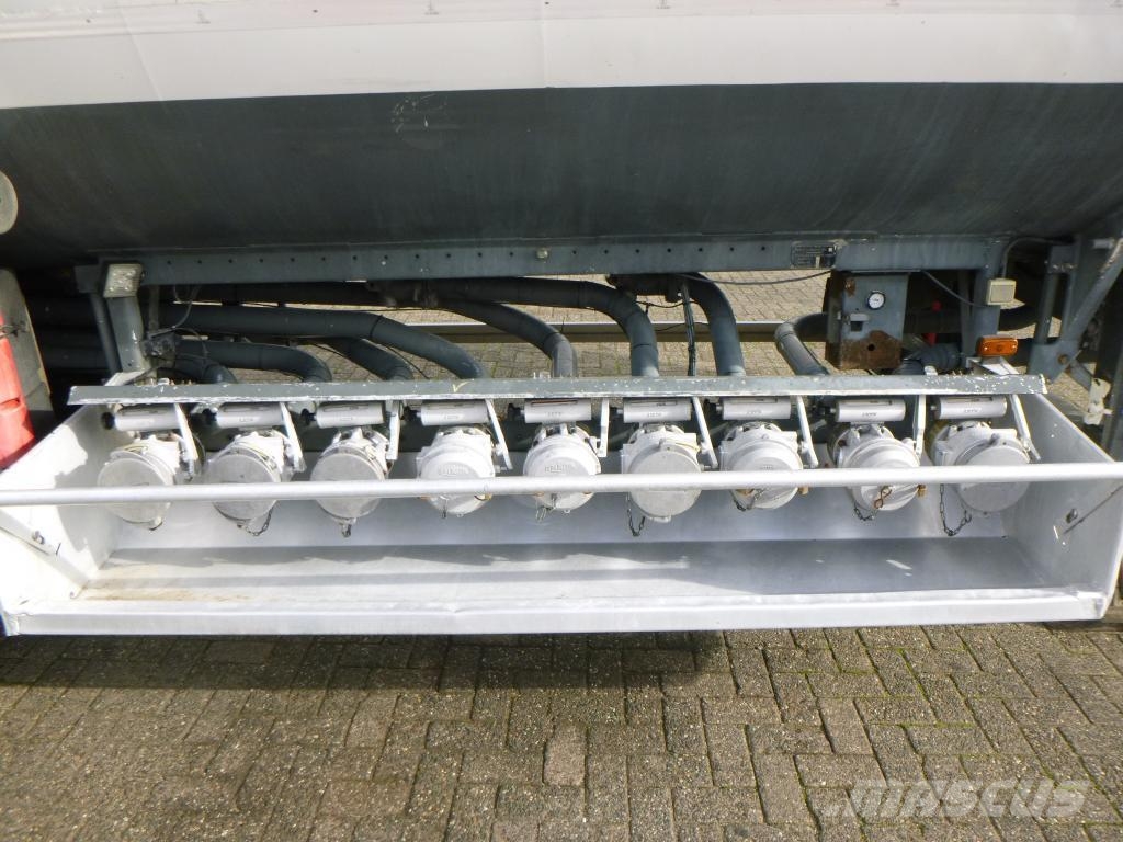 Trailor Fuel tank alu 39.8 m3 / 9 comp 罐體半拖車
