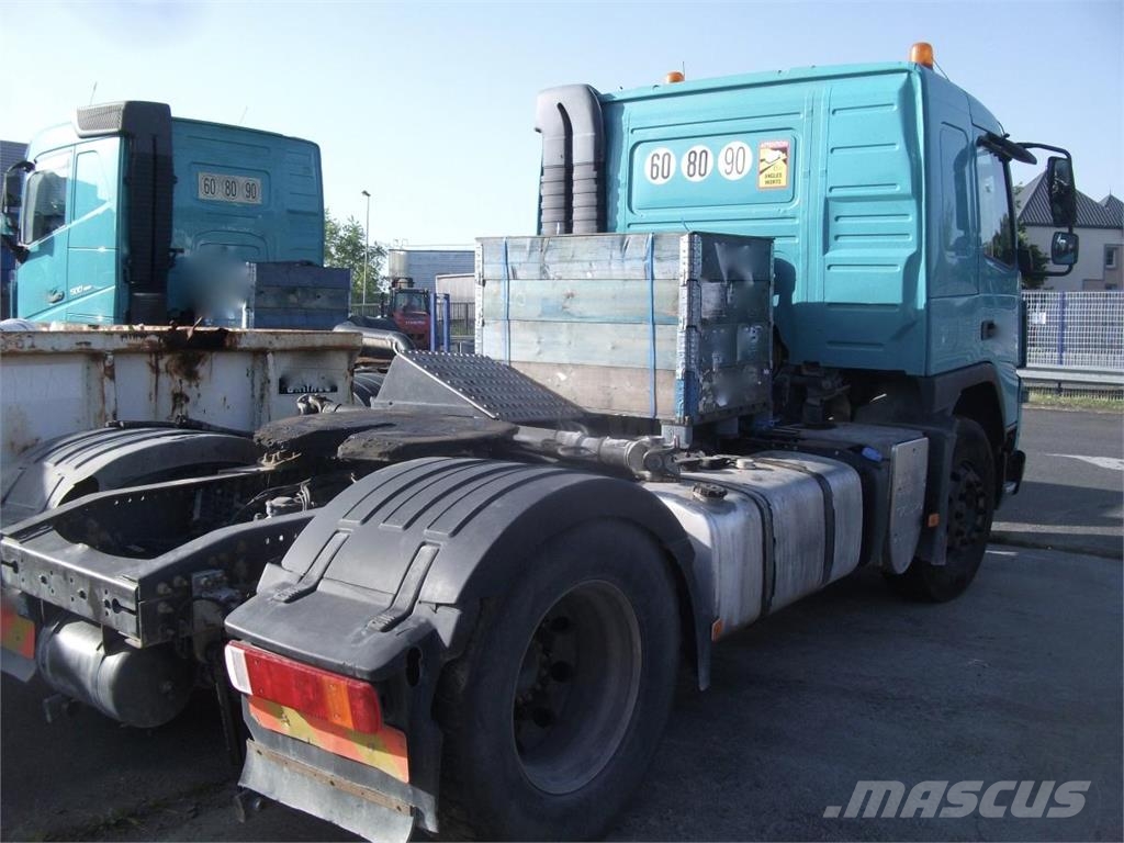 Volvo FMX 450 وحدات الجر