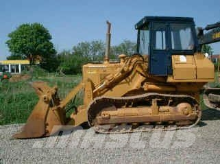 Komatsu D53S لوادر زحافة