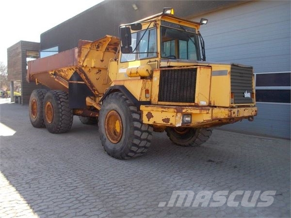 Volvo A25C アーティキュレート式ダンプトラック