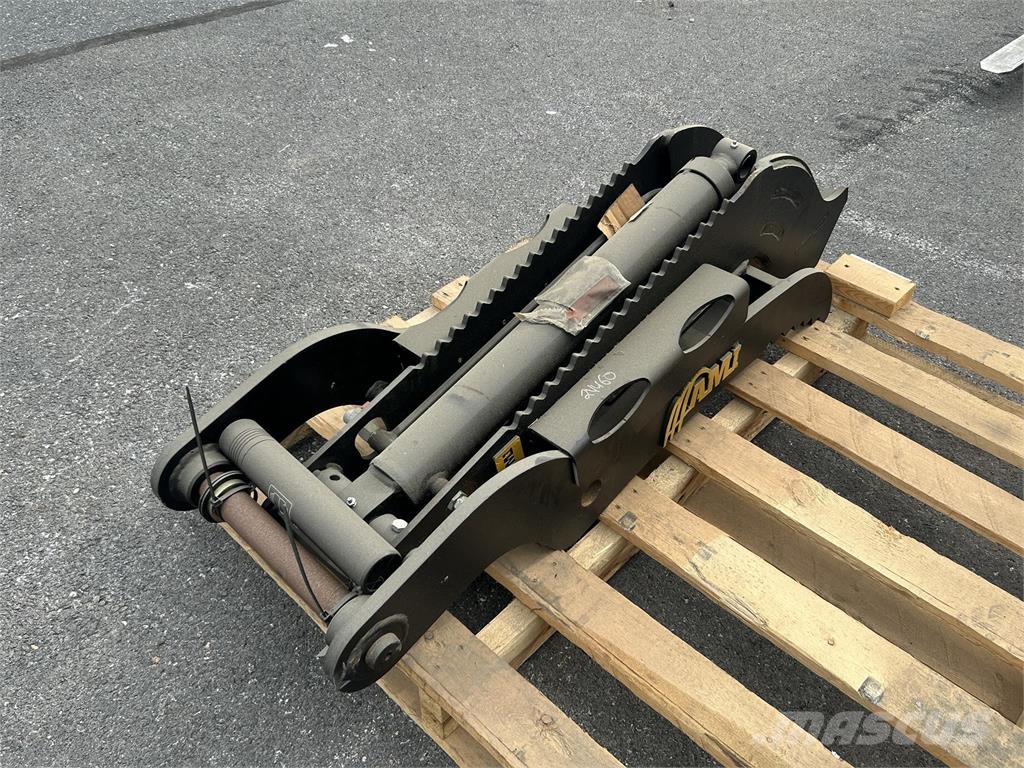 AMI HYDRAULIC THUMB Wegopbrekers