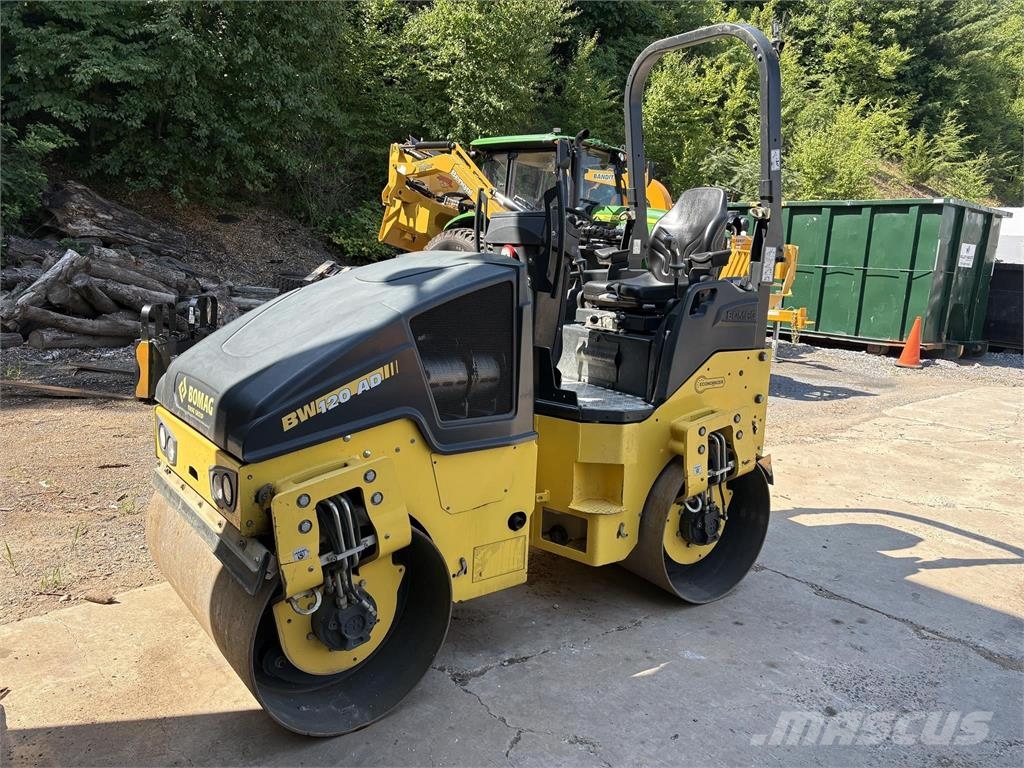 Bomag BW120AD-5 Trilrolwalsen