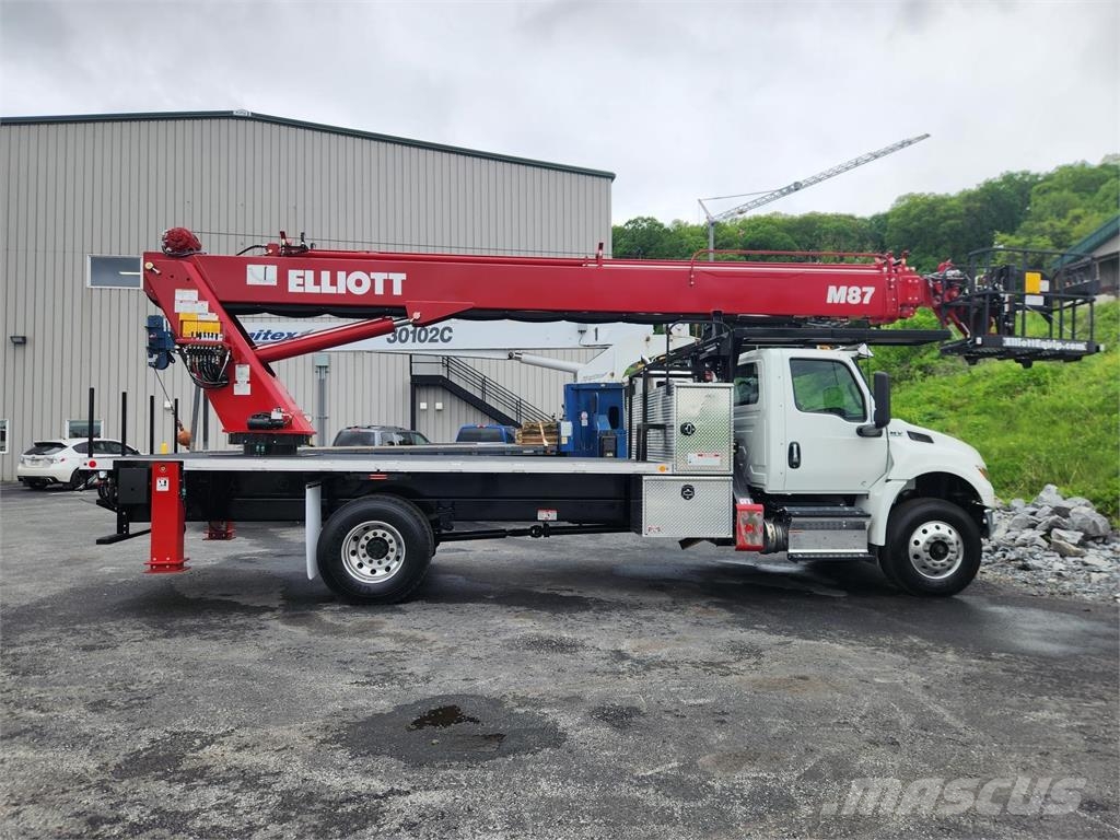 Elliott M87 Автовишки на базі вантажівки