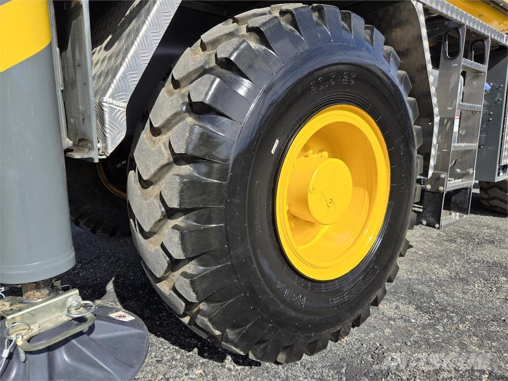 Grove GRT540 حاملة نقل رباعية العجلات