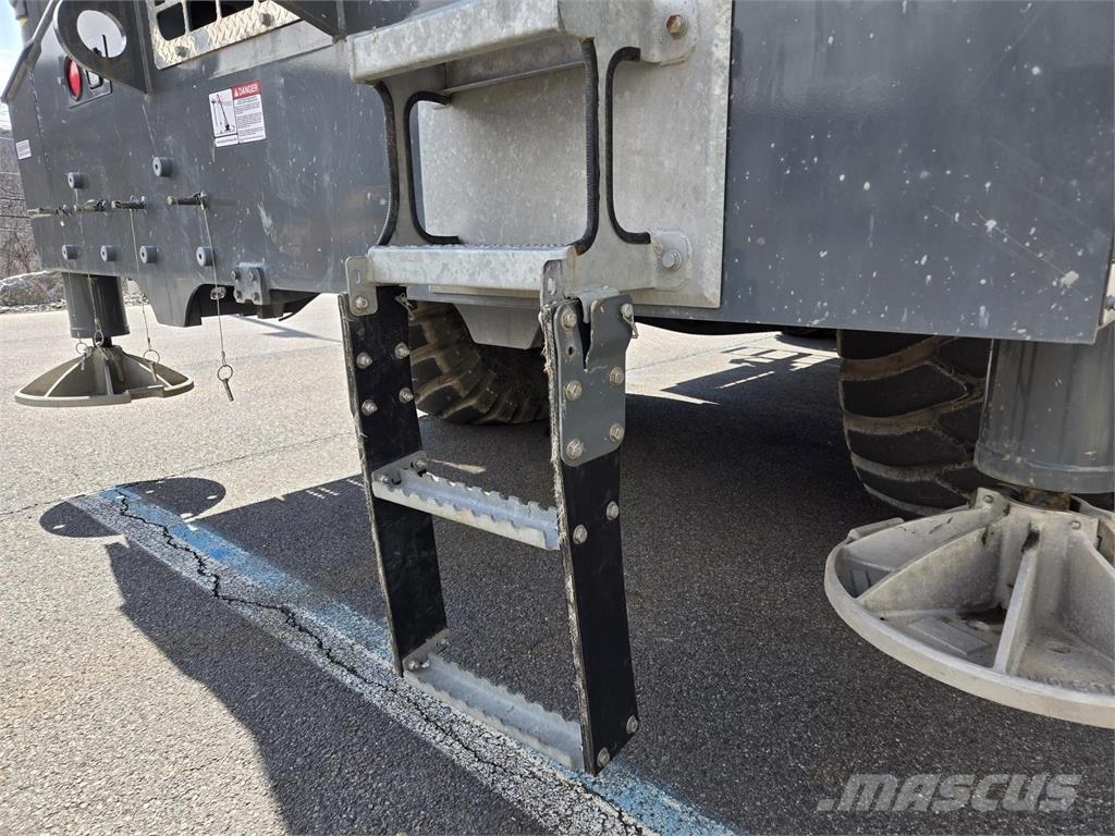 Grove GRT8100 Ruw terrein kranen