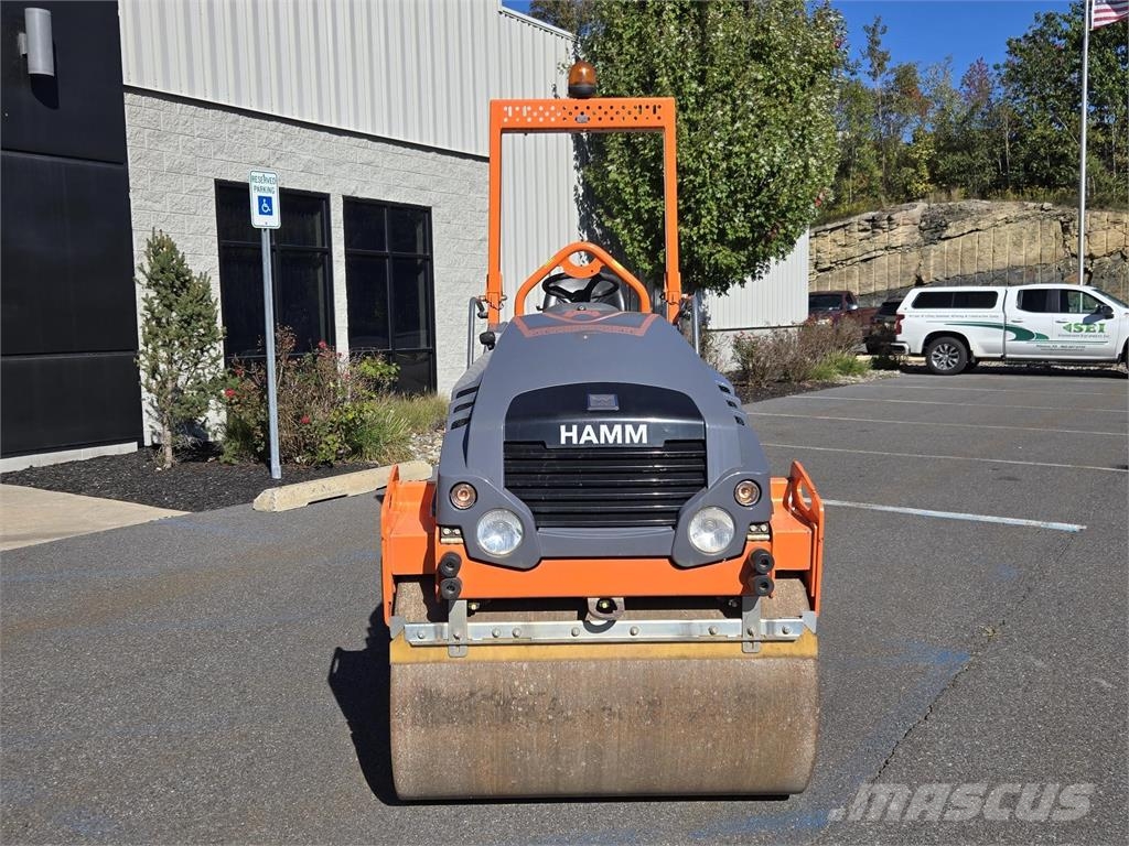 Hamm HD12VV Еднобарабанни ролки