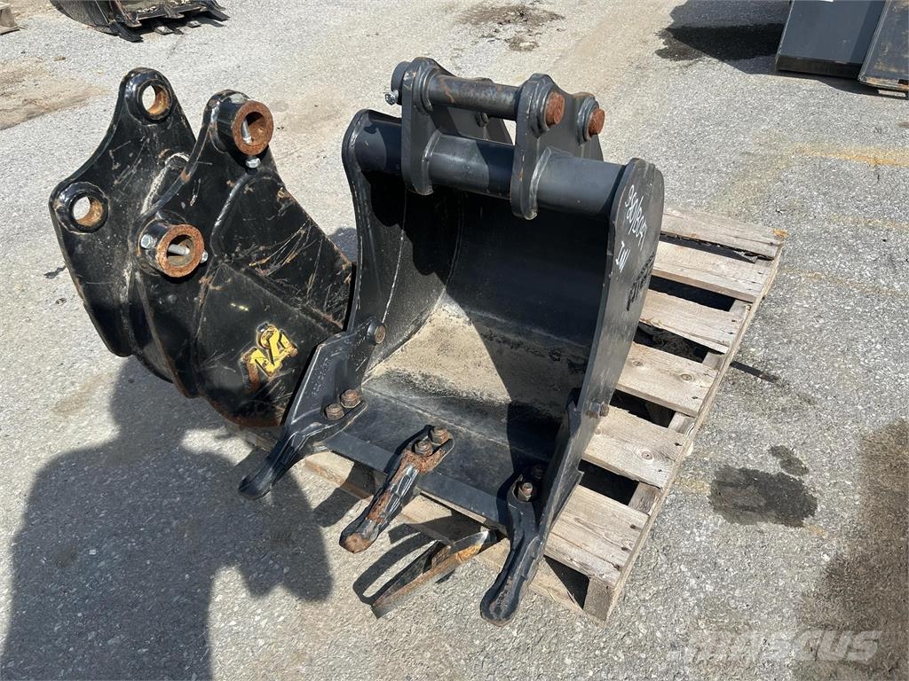 JCB 18 BUCKET Építőipar - Egyebek