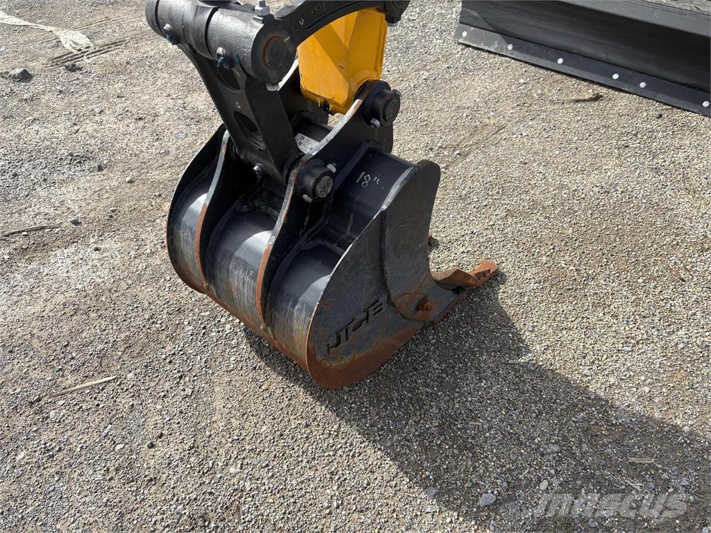 JCB 18 GP BUCKET Gradbeništvo - drugo