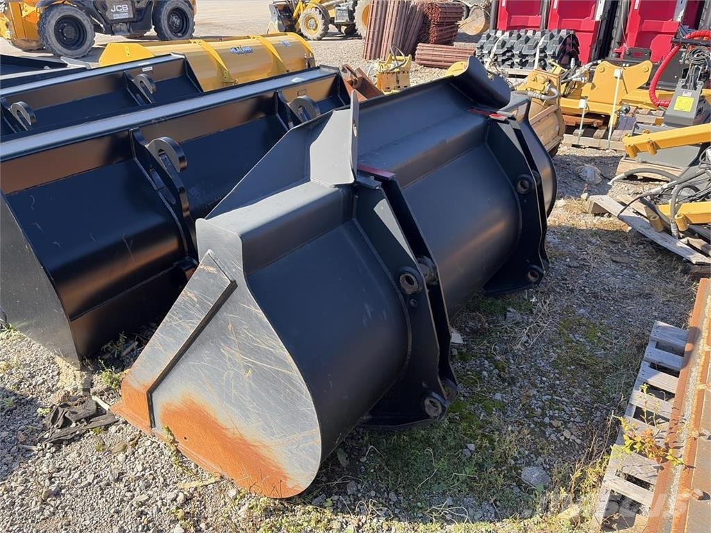 JCB 2.1 YD3 BUCKET Gradbeništvo - drugo