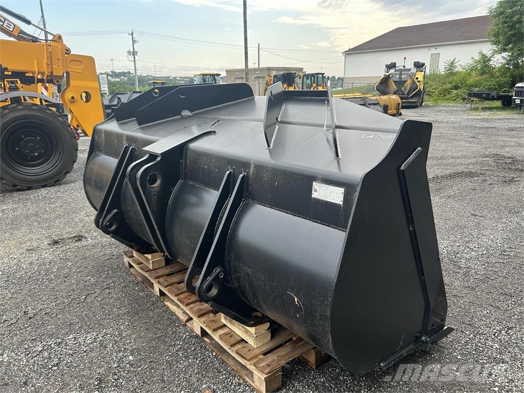 JCB 3.0 CU. YD. BUCKET Sonstige Baumaschinen