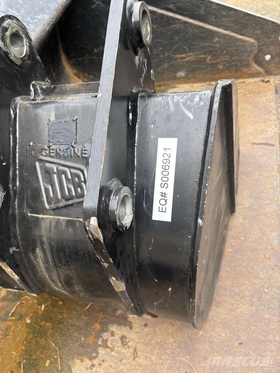 JCB 3CX COMPACT 18 BUCKET Otros