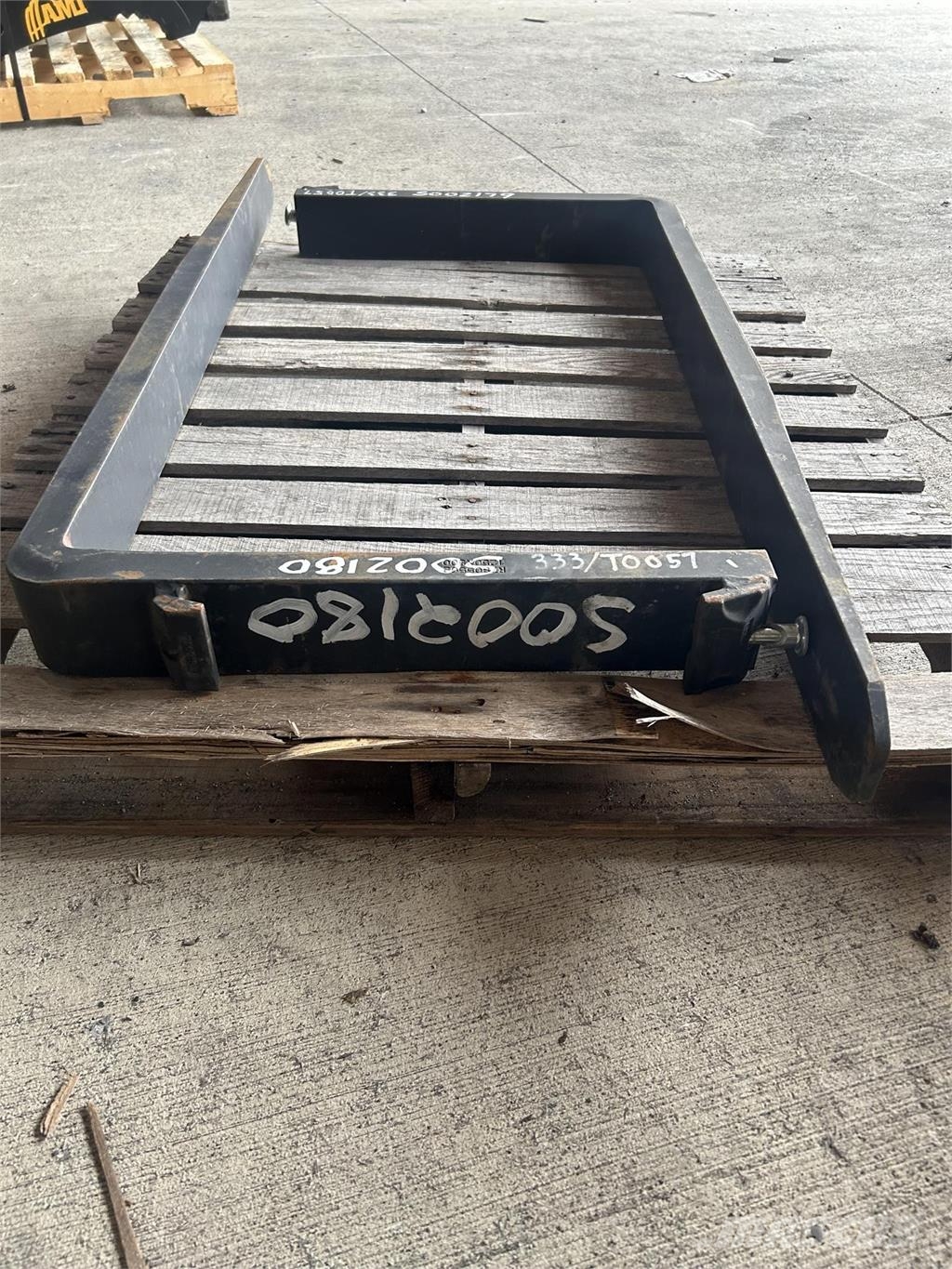 JCB 48 ITA FORKS Sonstige Baumaschinen
