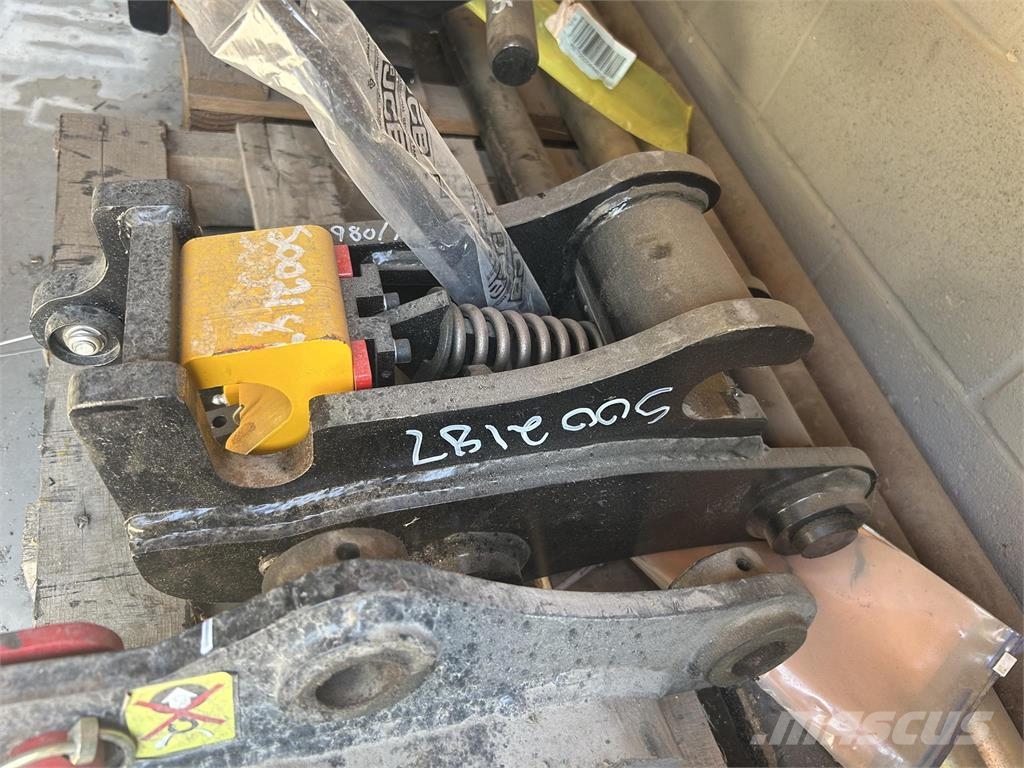 JCB 50/55Z COUPLER Hitre spojke