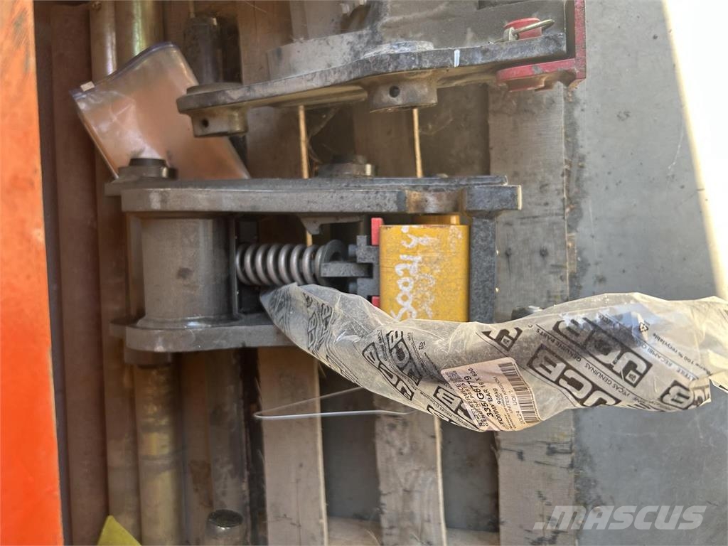 JCB 50/55Z COUPLER Hitre spojke
