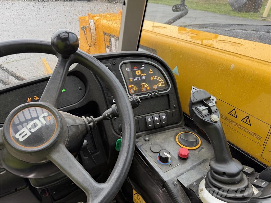 JCB 505-20TC مناولات متداخلة