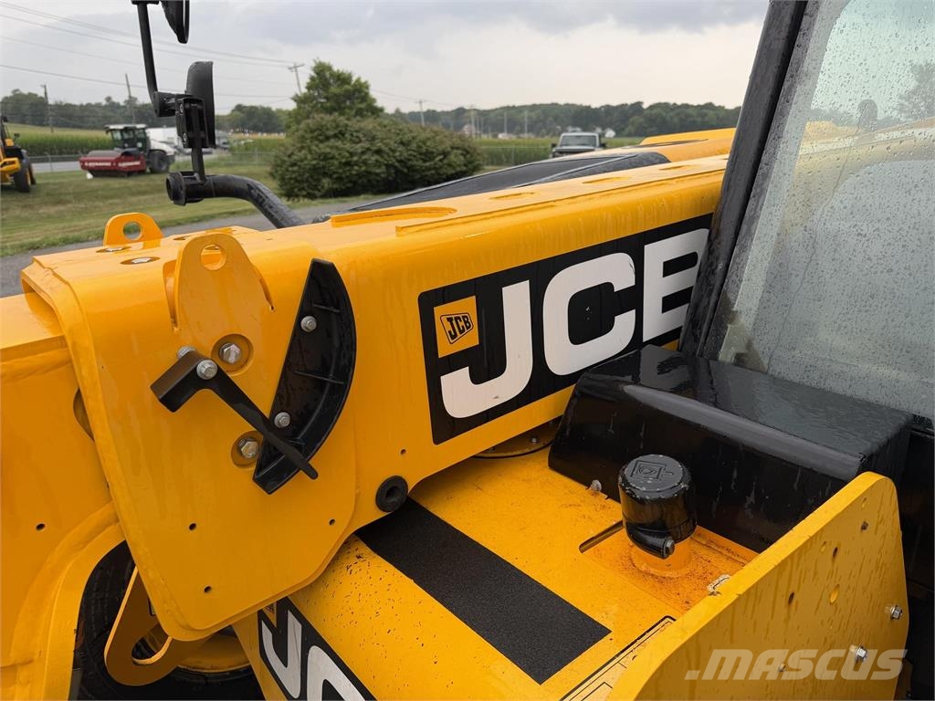 JCB 505-20TC مناولات متداخلة