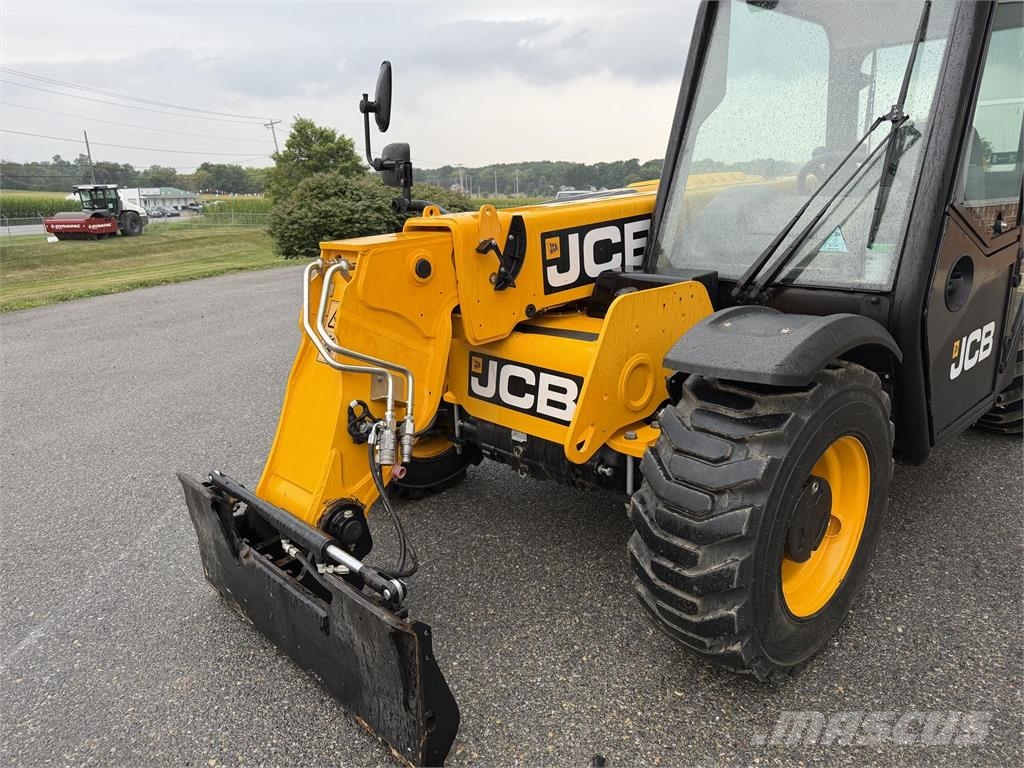 JCB 505-20TC مناولات متداخلة