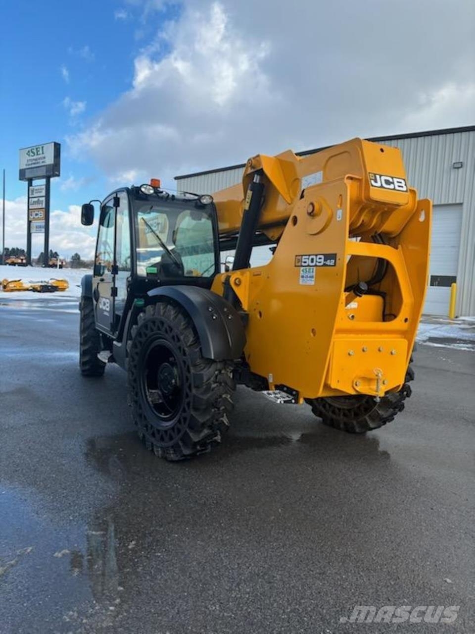 JCB 509-42 Teleskopické manipulátory