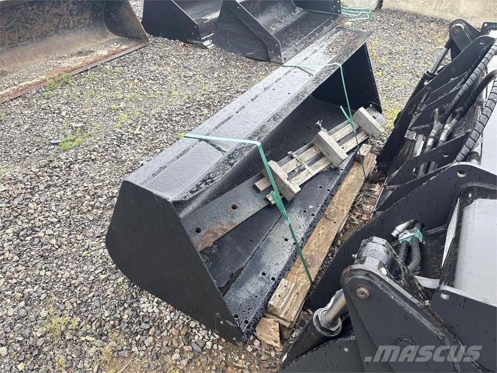 JCB 72 1CXT BUCKET Otros