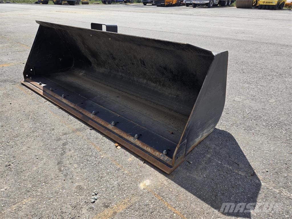 JCB 72 JCB 1CXT BUCKET Gradbeništvo - drugo