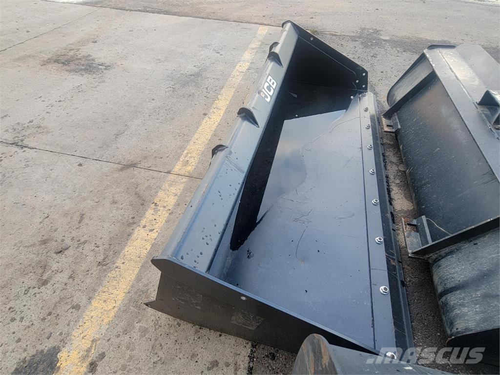 JCB 84 BUCKET Sonstige Baumaschinen