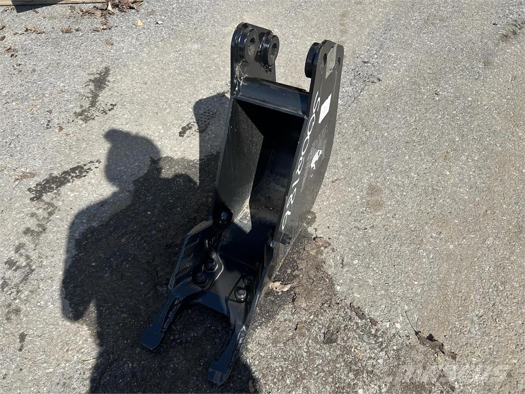 JCB 9 BUCKET Építőipar - Egyebek