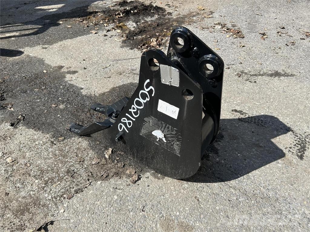 JCB 9 BUCKET Építőipar - Egyebek