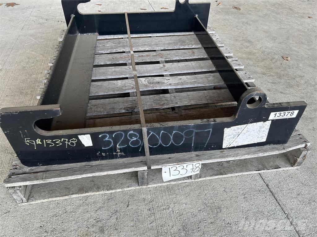 JCB Q-FIT BLANK PLATE Sonstige Baumaschinen