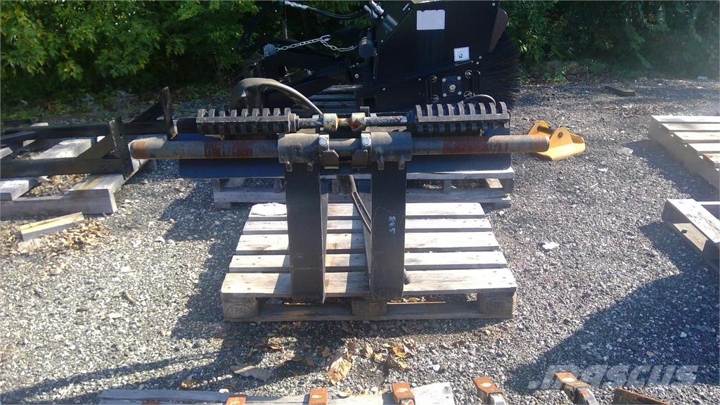 JCB SIDE SHIFT FORKS (NO CARRIAGE) Δικράνες