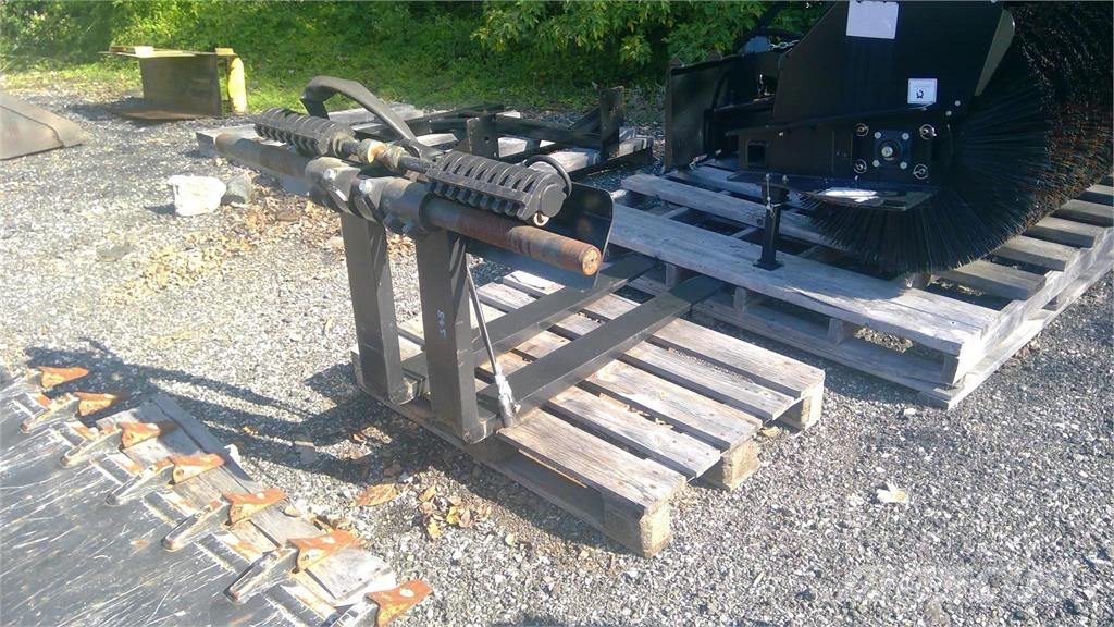 JCB SIDE SHIFT FORKS (NO CARRIAGE) Δικράνες