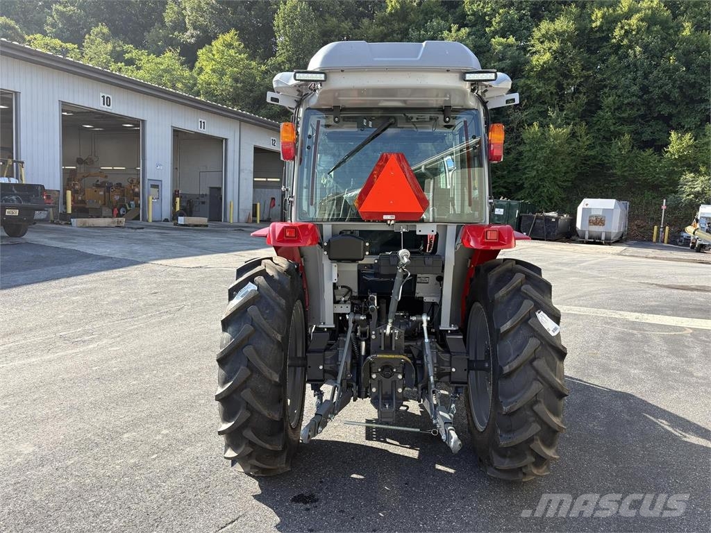 Massey Ferguson 2M.60 Statyba - Kita