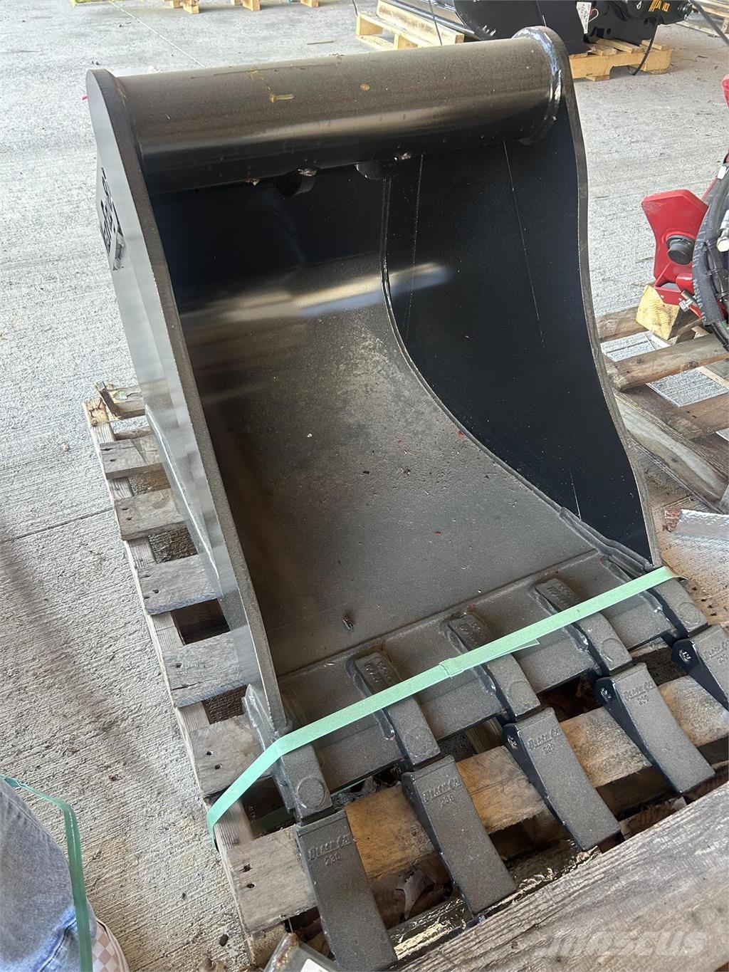 Wain-Roy 24 BUCKET Sonstige Baumaschinen