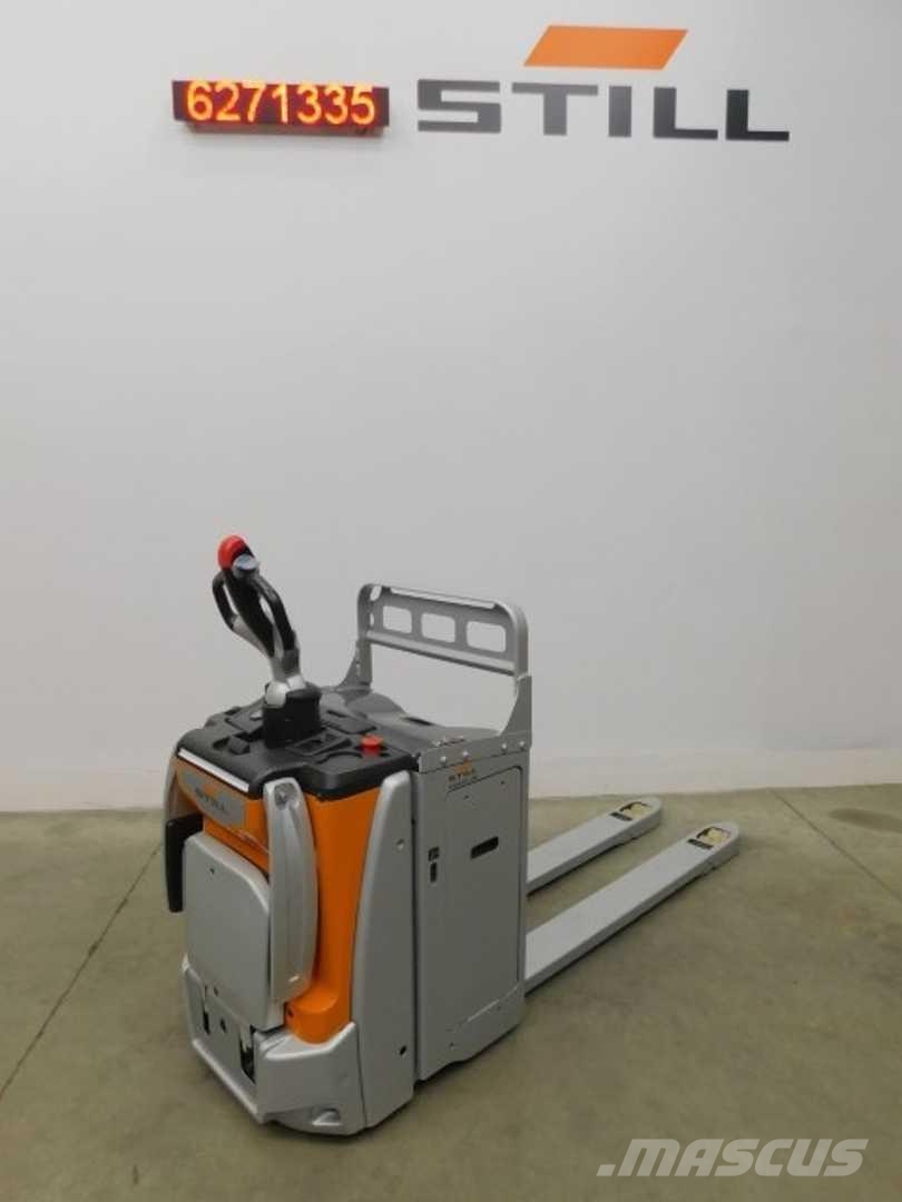 Still EXH-SF20 Low lifter with platform