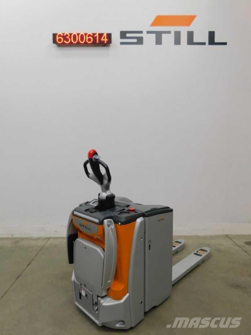 Still EXH-SF20 Low lifter with platform