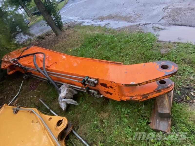 CASE ET DOOSAN BALANCIERS 2M70 & 3M أذرع الغطاس