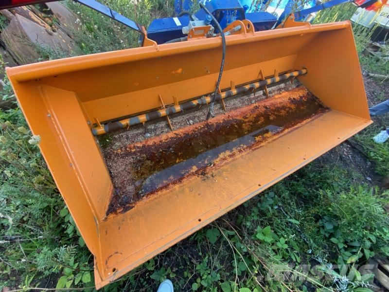 DESVOY GODET EPANDEUR 2M50 Buckets