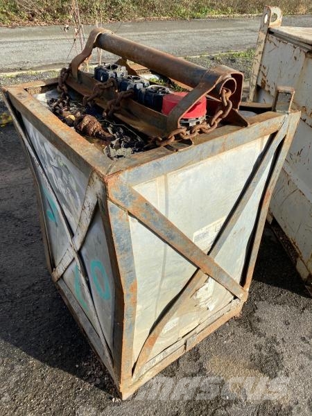 EMILIANA CUVE A CARBURANT 980 E Építőipar - Egyebek