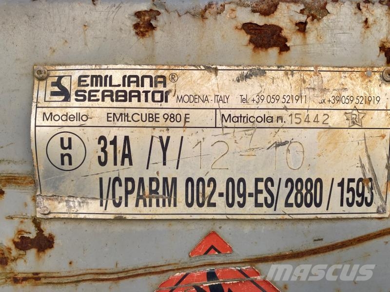  EMILIANA CUVE A CARBURANT 980 E Muu