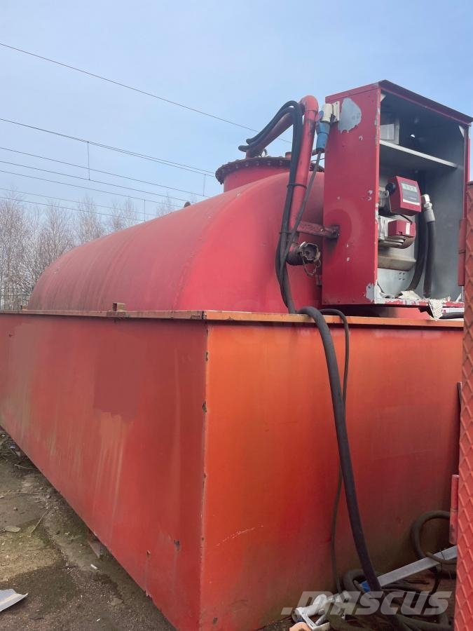 FMT CUVE A CARBURANT 10 000 LITRES Muut koneet
