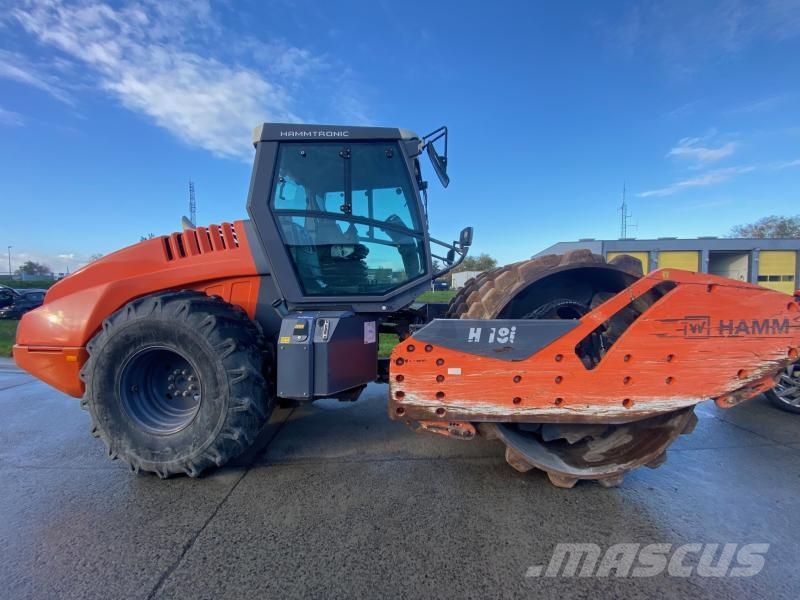 Hamm H 181P ضاغطات التربة