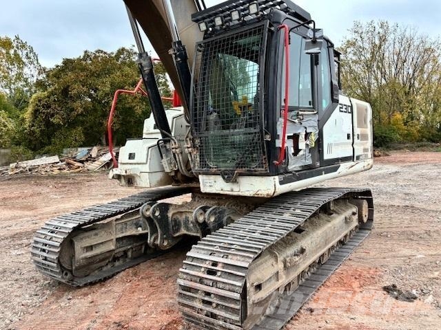 Hidromek HMK 230LC-4 Excavadoras de cadenas