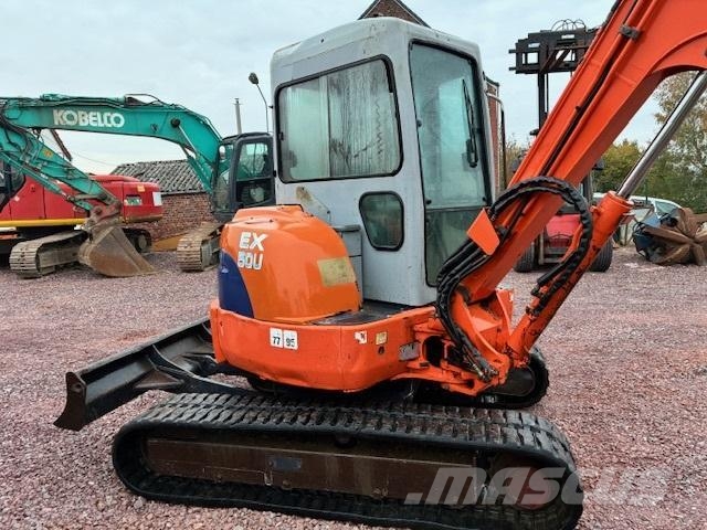 Hitachi 50U Miniekskavaatorid < 7 t